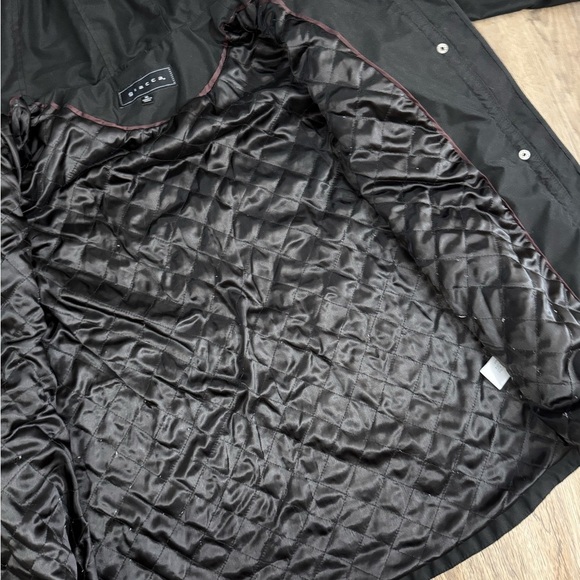 Giacca • Hooded Medium Weight Quilted Jacket - Picture 12 of 14